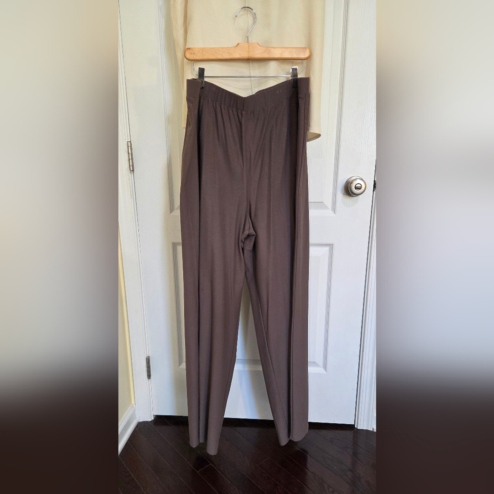 Elegant Eileen Fisher 3x Women's Dark Taupe  Pants for Work or Play